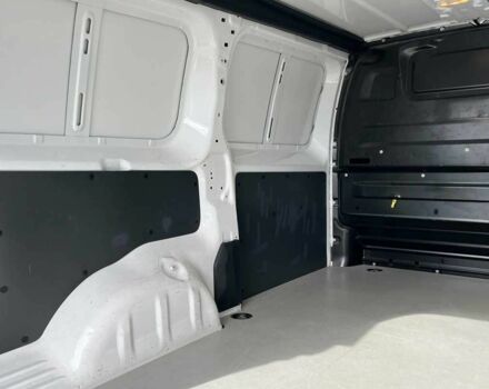 Білий Опель Віваро, об'ємом двигуна 2 л та пробігом 158 тис. км за 17600 $, фото 19 на Automoto.ua