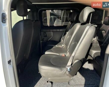 Белый Опель Виваро, объемом двигателя 2 л и пробегом 240 тыс. км за 21699 $, фото 32 на Automoto.ua