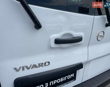 Белый Опель Виваро, объемом двигателя 1.6 л и пробегом 72 тыс. км за 25400 $, фото 8 на Automoto.ua