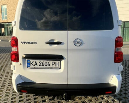 Белый Опель Виваро, объемом двигателя 2 л и пробегом 200 тыс. км за 27200 $, фото 3 на Automoto.ua