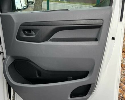 Білий Опель Віваро, об'ємом двигуна 2 л та пробігом 158 тис. км за 17600 $, фото 23 на Automoto.ua