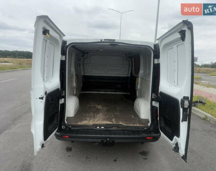 Белый Опель Виваро, объемом двигателя 1.6 л и пробегом 195 тыс. км за 13500 $, фото 12 на Automoto.ua