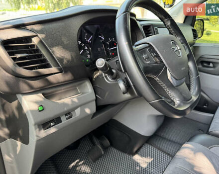 Белый Опель Виваро, объемом двигателя 2 л и пробегом 130 тыс. км за 28700 $, фото 21 на Automoto.ua