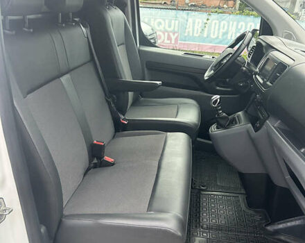 Белый Опель Виваро, объемом двигателя 2 л и пробегом 219 тыс. км за 17900 $, фото 33 на Automoto.ua