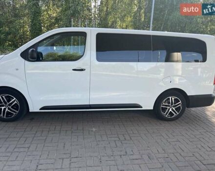 Белый Опель Виваро, объемом двигателя 2 л и пробегом 153 тыс. км за 25300 $, фото 5 на Automoto.ua