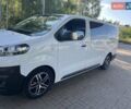 Белый Опель Виваро, объемом двигателя 2 л и пробегом 153 тыс. км за 25300 $, фото 3 на Automoto.ua