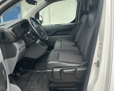 Белый Опель Виваро, объемом двигателя 2 л и пробегом 219 тыс. км за 17900 $, фото 15 на Automoto.ua