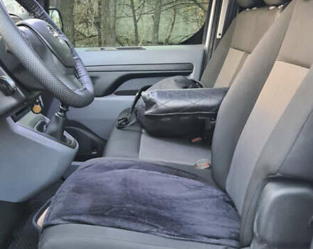 Білий Опель Віваро, об'ємом двигуна 2 л та пробігом 130 тис. км за 22500 $, фото 14 на Automoto.ua