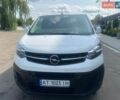 Білий Опель Віваро, об'ємом двигуна 1.5 л та пробігом 136 тис. км за 17800 $, фото 1 на Automoto.ua