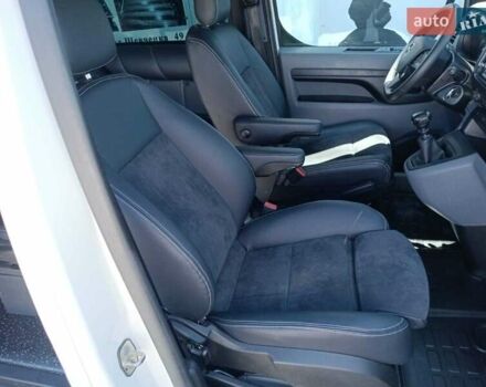 Білий Опель Віваро, об'ємом двигуна 2 л та пробігом 153 тис. км за 26500 $, фото 18 на Automoto.ua