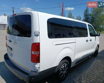 Білий Опель Віваро, об'ємом двигуна 2 л та пробігом 153 тис. км за 26500 $, фото 2 на Automoto.ua