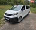 Білий Опель Віваро, об'ємом двигуна 2 л та пробігом 289 тис. км за 20800 $, фото 1 на Automoto.ua
