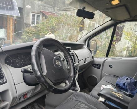 Белый Опель Виваро, объемом двигателя 1.9 л и пробегом 415 тыс. км за 5100 $, фото 5 на Automoto.ua