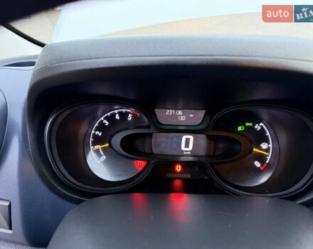 Белый Опель Виваро, объемом двигателя 1.6 л и пробегом 237 тыс. км за 17900 $, фото 28 на Automoto.ua