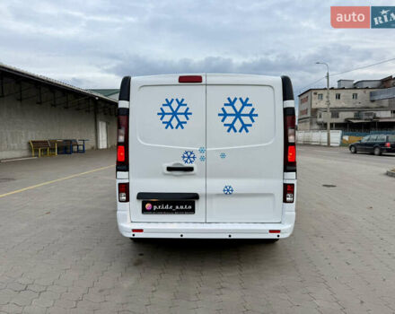 Белый Опель Виваро, объемом двигателя 1.6 л и пробегом 237 тыс. км за 17900 $, фото 4 на Automoto.ua