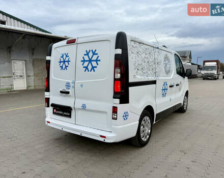 Белый Опель Виваро, объемом двигателя 1.6 л и пробегом 237 тыс. км за 17900 $, фото 5 на Automoto.ua