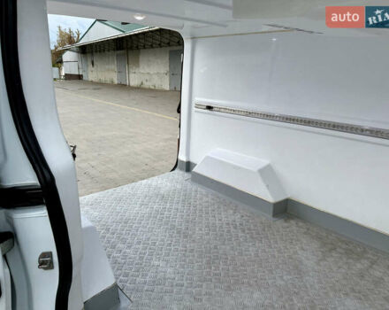 Белый Опель Виваро, объемом двигателя 1.6 л и пробегом 237 тыс. км за 17900 $, фото 39 на Automoto.ua