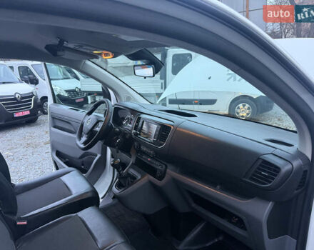 Білий Опель Віваро, об'ємом двигуна 2 л та пробігом 170 тис. км за 24900 $, фото 28 на Automoto.ua