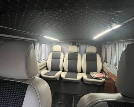 Білий Опель Віваро, об'ємом двигуна 2 л та пробігом 240 тис. км за 11500 $, фото 5 на Automoto.ua