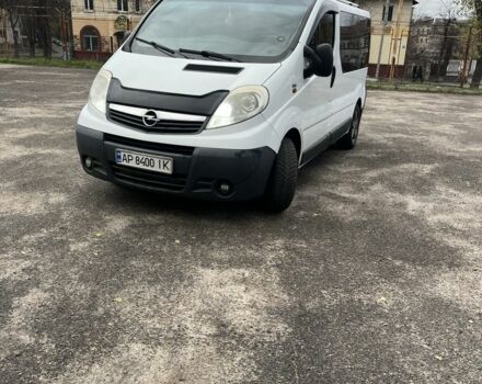 Білий Опель Віваро, об'ємом двигуна 2 л та пробігом 240 тис. км за 11500 $, фото 3 на Automoto.ua