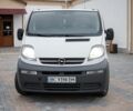 Белый Опель Виваро, объемом двигателя 1.8 л и пробегом 400 тыс. км за 7800 $, фото 1 на Automoto.ua