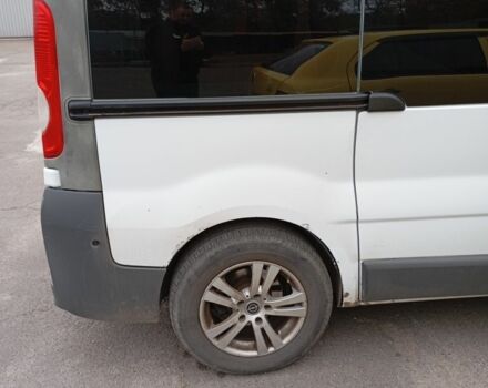 Белый Опель Виваро, объемом двигателя 2 л и пробегом 425 тыс. км за 7000 $, фото 1 на Automoto.ua