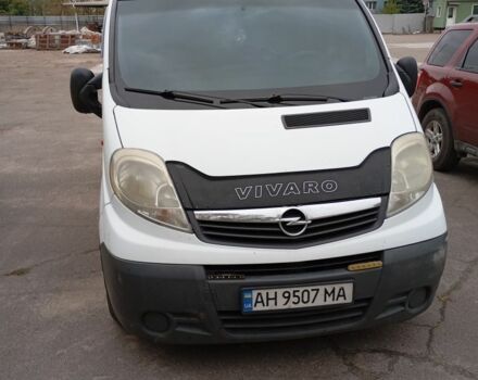 Белый Опель Виваро, объемом двигателя 2 л и пробегом 425 тыс. км за 7000 $, фото 3 на Automoto.ua