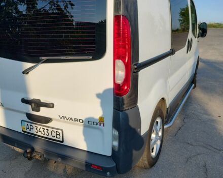 Білий Опель Віваро, об'ємом двигуна 2 л та пробігом 200 тис. км за 10000 $, фото 12 на Automoto.ua