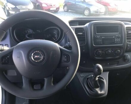 Белый Опель Виваро, объемом двигателя 1.6 л и пробегом 196 тыс. км за 14990 $, фото 17 на Automoto.ua