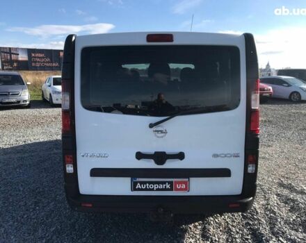 Белый Опель Виваро, объемом двигателя 1.6 л и пробегом 196 тыс. км за 14990 $, фото 8 на Automoto.ua