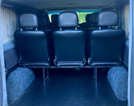 Білий Опель Віваро, об'ємом двигуна 2.5 л та пробігом 316 тис. км за 8300 $, фото 5 на Automoto.ua