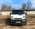 Белый Опель Виваро, объемом двигателя 1.9 л и пробегом 300 тыс. км за 4500 $, фото 1 на Automoto.ua