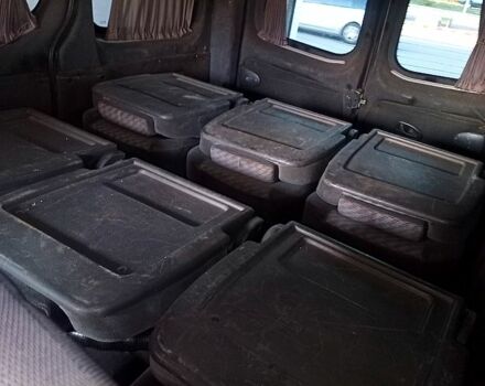Белый Опель Виваро, объемом двигателя 1.9 л и пробегом 220 тыс. км за 5500 $, фото 4 на Automoto.ua
