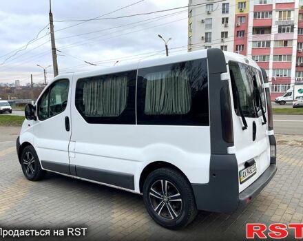 Білий Опель Віваро, об'ємом двигуна 1.9 л та пробігом 347 тис. км за 7500 $, фото 6 на Automoto.ua