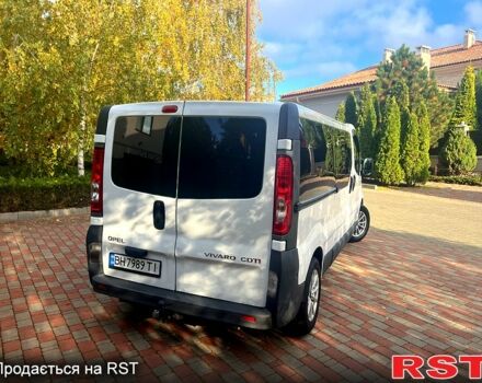 Белый Опель Виваро, объемом двигателя 2 л и пробегом 324 тыс. км за 10999 $, фото 3 на Automoto.ua