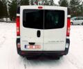 Белый Опель Виваро, объемом двигателя 2.5 л и пробегом 328 тыс. км за 6200 $, фото 2 на Automoto.ua