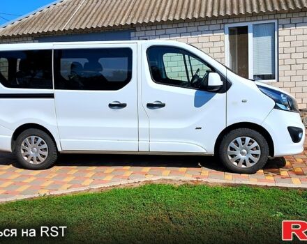 Белый Опель Виваро, объемом двигателя 1.6 л и пробегом 172 тыс. км за 15000 $, фото 1 на Automoto.ua