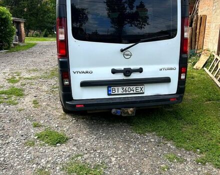 Белый Опель Виваро, объемом двигателя 1.6 л и пробегом 217 тыс. км за 11000 $, фото 4 на Automoto.ua