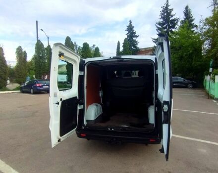 Белый Опель Виваро, объемом двигателя 1.6 л и пробегом 173 тыс. км за 17400 $, фото 4 на Automoto.ua