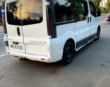 Білий Опель Віваро, об'ємом двигуна 1.9 л та пробігом 200 тис. км за 7300 $, фото 1 на Automoto.ua