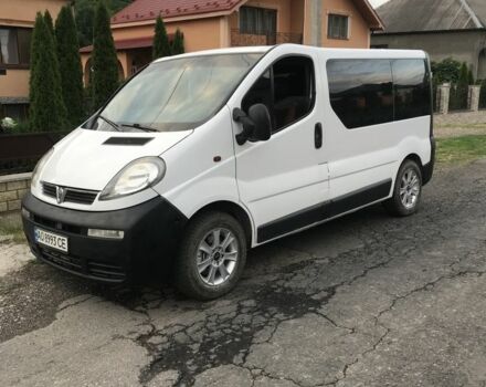 Білий Опель Віваро, об'ємом двигуна 1.9 л та пробігом 400 тис. км за 5500 $, фото 1 на Automoto.ua