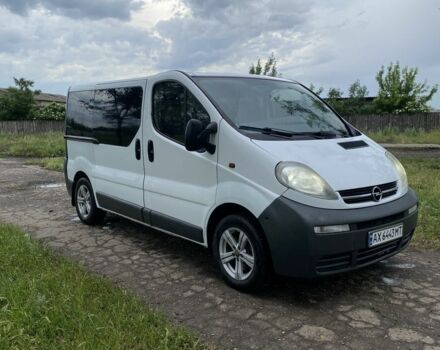 Білий Опель Віваро, об'ємом двигуна 1.9 л та пробігом 250 тис. км за 4500 $, фото 1 на Automoto.ua