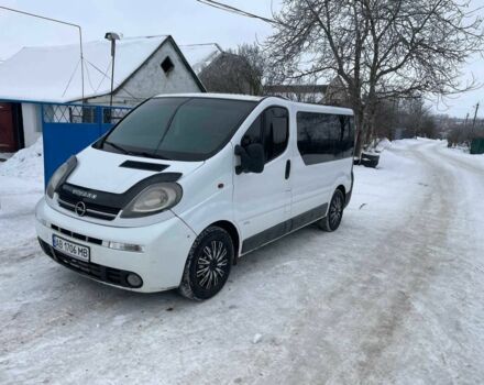 Белый Опель Виваро, объемом двигателя 1.9 л и пробегом 336 тыс. км за 7000 $, фото 1 на Automoto.ua