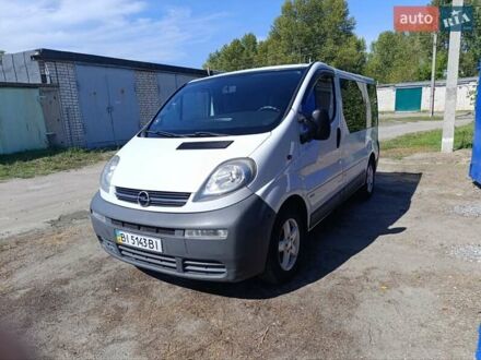 Белый Опель Виваро, объемом двигателя 1.9 л и пробегом 165 тыс. км за 7500 $, фото 1 на Automoto.ua