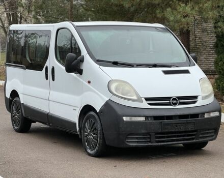 Білий Опель Віваро, об'ємом двигуна 1.9 л та пробігом 380 тис. км за 5017 $, фото 1 на Automoto.ua