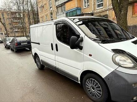 Белый Опель Виваро, объемом двигателя 1.9 л и пробегом 535 тыс. км за 4700 $, фото 1 на Automoto.ua