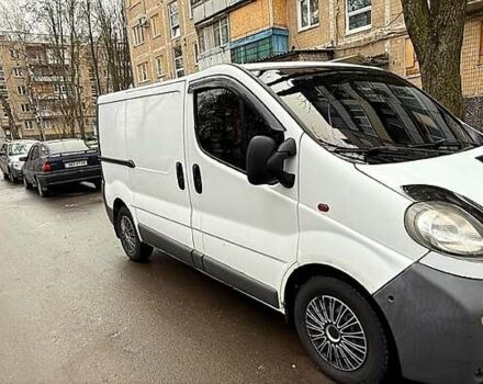 Белый Опель Виваро, объемом двигателя 1.9 л и пробегом 535 тыс. км за 4700 $, фото 1 на Automoto.ua