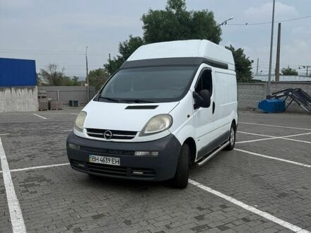 Белый Опель Виваро, объемом двигателя 1.87 л и пробегом 347 тыс. км за 6500 $, фото 1 на Automoto.ua