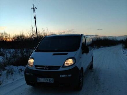 Белый Опель Виваро, объемом двигателя 1.9 л и пробегом 341 тыс. км за 7350 $, фото 1 на Automoto.ua
