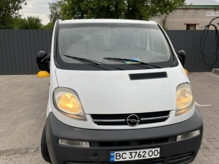 Опель Виваро 2006 в Львове на Automoto.ua Белый Опель Виваро, объемом двигателя 1.9 л и пробегом 250 тыс. км за 8400 $, фото 1 на Automoto.ua